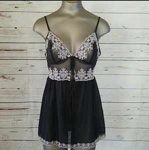 Victoria's secret very sexy lace trim baby doll